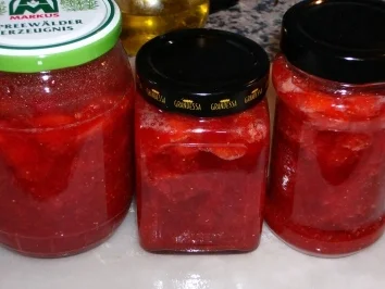Rezept: Erdbeermarmelade mit Minze Bild Nr. 4 Erdbeermarmelade mit Minze - Rezept - Bild Nr. 4