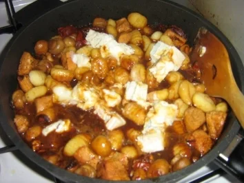 Pute mit Champignons trifft Gnocchi in einer Gorgonzolasoße - Rezept - Bild Nr. 8