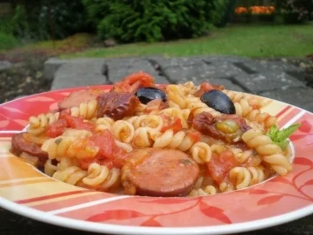 Rezept: Pasta mit Tomaten-Ragout Pasta mit Tomaten-Ragout - Rezept