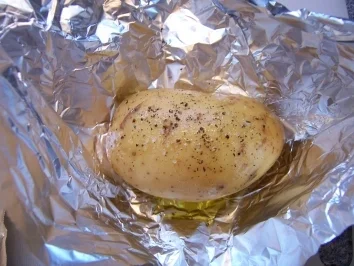 Rezept: Grill - Einfache Folienkartoffeln vom Grill Bild Nr. 2 Grill - Einfache Folienkartoffeln vom Grill - Rezept - Bild Nr. 2