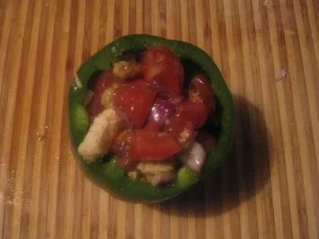 Rezept: Gefüllte Paprika "Caprese" Bild Nr. 4 Gefüllte Paprika "Caprese" - Rezept - Bild Nr. 4