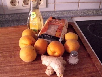 Rezept: Aprikosen-Ingwer-Chutney Bild Nr. 2 Aprikosen-Ingwer-Chutney - Rezept - Bild Nr. 2