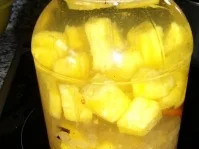 Ananaslikör - Rezept