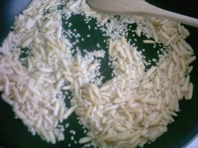 SALAT - Weißkohl - Mandel Salat - Rezept - Bild Nr. 3