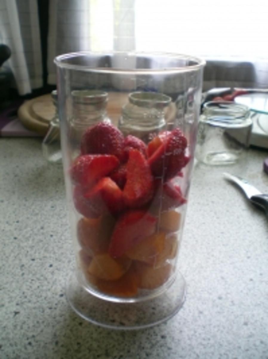 Erdbeer-Aprikosen-Marmelade - Rezept - Bild Nr. 2