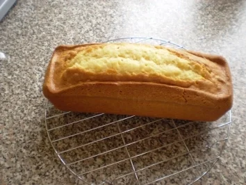 Joghurt-Rührkuchen - Rezept - Bild Nr. 2