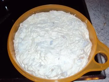 Rezept: Walnuss-Sellerie Joghurt (Meze) Walnuss-Sellerie Joghurt (Meze) - Rezept