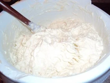 Rezept: Walnuss-Sellerie Joghurt (Meze) Bild Nr. 4 Walnuss-Sellerie Joghurt (Meze) - Rezept - Bild Nr. 4