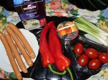 Würstchen-Gemüsegulasch mit Basmati-Reis - Rezept - Bild Nr. 2