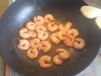 Grünes Thai-Curry mit Garnelen - Rezept - Bild Nr. 3