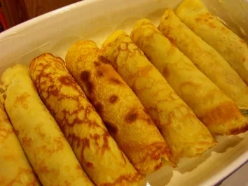 Rezept: Crespelle con spinaci ripiene // Pfannkuchen mit Spinat gefüllt Bild Nr. 10 Crespelle con spinaci ripiene // Pfannkuchen mit Spinat gefüllt - Rezept - Bild Nr. 10