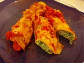 Rezept: Crespelle con spinaci ripiene // Pfannkuchen mit Spinat gefüllt Bild Nr. 15 Crespelle con spinaci ripiene // Pfannkuchen mit Spinat gefüllt - Rezept - Bild Nr. 15