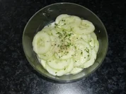 Gurkensalat mit Joghurt - Rezept