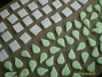 Rezept: Pfefferminz -Fondants Bild Nr. 6 Pfefferminz -Fondants - Rezept - Bild Nr. 6
