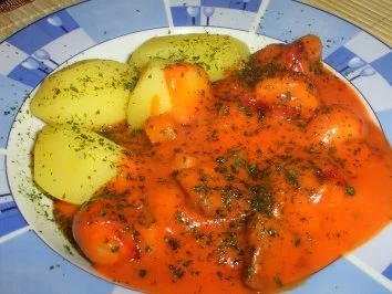 Pikantes Gulasch aus dem Ofen - Rezept