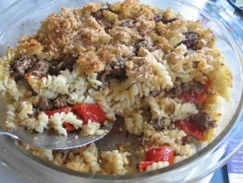 Rezept: Klassiker-Nudelauflauf Bild Nr. 6 Klassiker-Nudelauflauf - Rezept - Bild Nr. 6