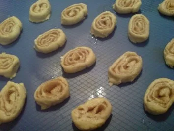 Rezept: Zimtschnecken Bild Nr. 6 Zimtschnecken - Rezept - Bild Nr. 6