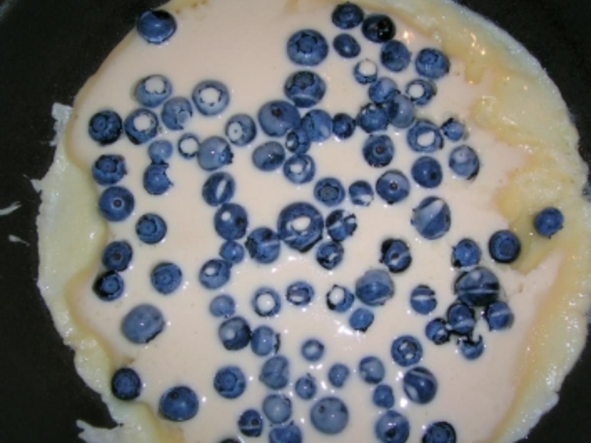 Blaubeerpfannkuchen lecker und schnell gemacht - Rezept mit Bild ...