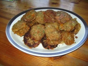 Rezept: Grünkernfrikadellen Bild Nr. 5 Grünkernfrikadellen - Rezept - Bild Nr. 5