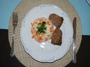 Hackfleisch : Gemüsereis mit Hackbraten aus der Gugelhupfform - Rezept