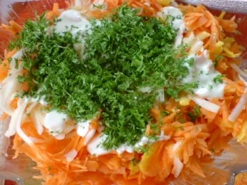 Kohlrabi-Möhren-Frischkost - Rezept - Bild Nr. 10