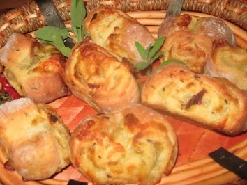 Rezept: Tomate/Mozzarella.......Brötchen Tomate/Mozzarella.......Brötchen - Rezept