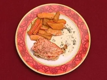 Rezept: Seelachs mit Kartoffelkruste dazu Hokkaido-Kürbis (Carolin Fortenbacher) Seelachs mit Kartoffelkruste dazu Hokkaido-Kürbis (Carolin Fortenbacher) - Rezept