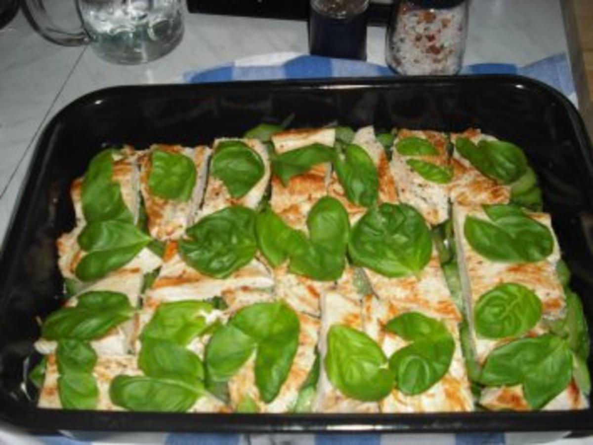 Überbackene Zucchini mit Schafskäse und Schweinefilet - Rezept - Bild Nr. 4