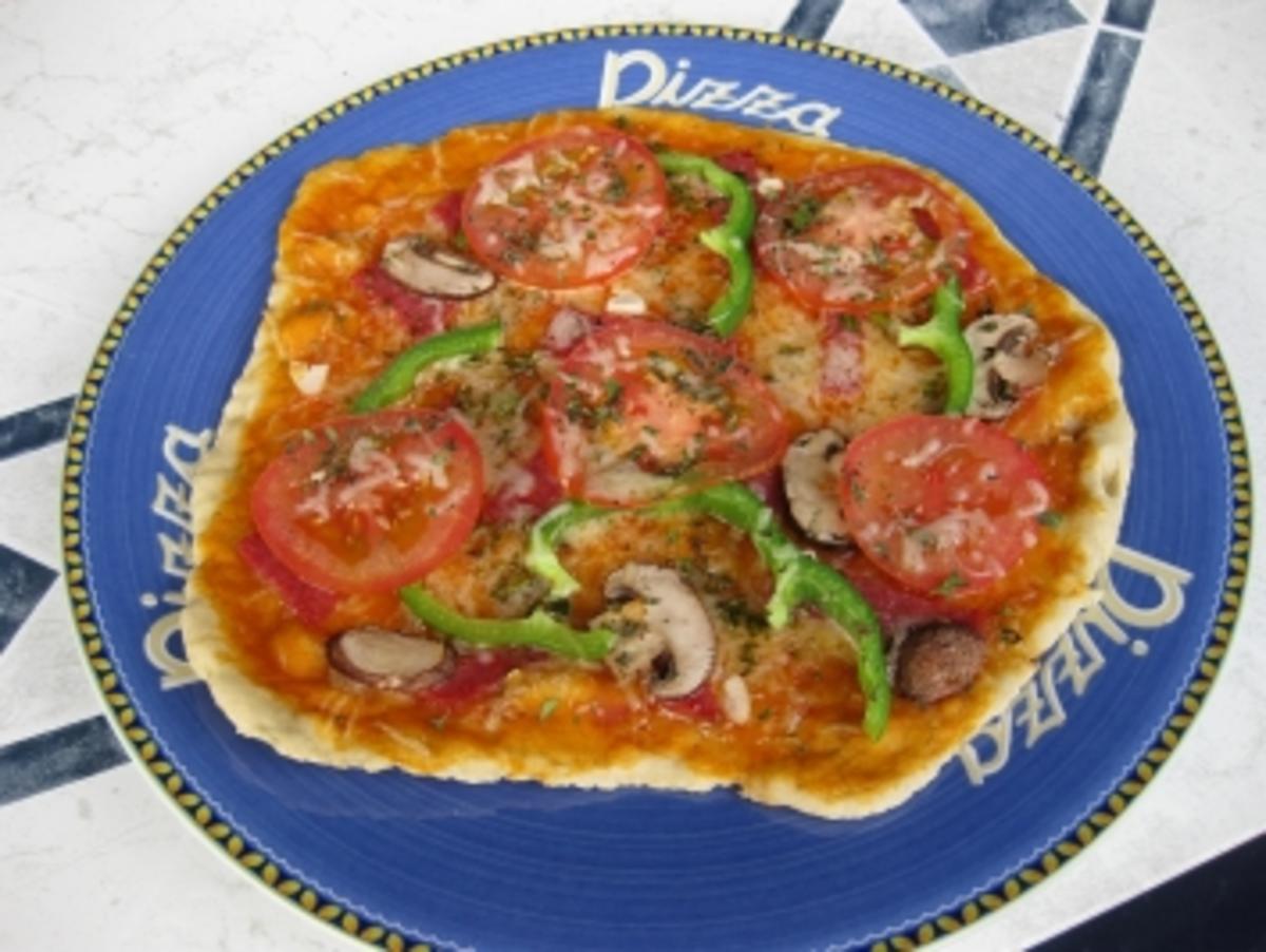 Pizza auf Stein gegrillt - Rezept - Bild Nr. 2