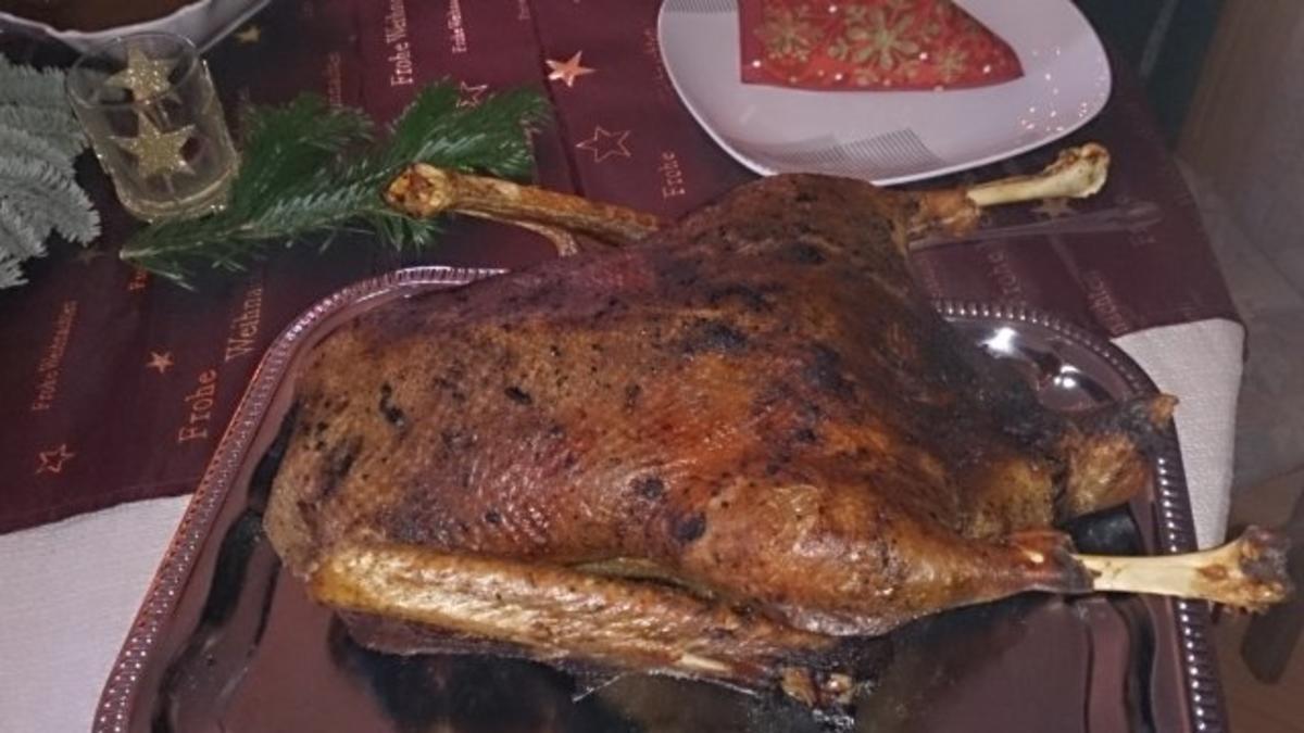 Bilder für Knusprige Weihnachtsgans - Rezept