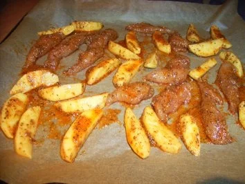 Ofen-Hähnchen mit Kartoffeln - Rezept