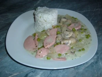 Rezept: Gemüse :Kohlrabi- Topf mit Wurst Gemüse :Kohlrabi- Topf mit Wurst - Rezept