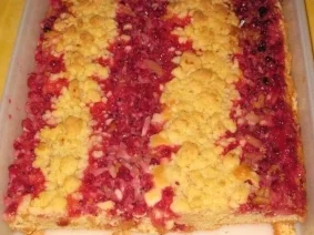 Sauerkirsch-oder Johannisbeer-Streuselkuchen - Rezept - Bild Nr. 2