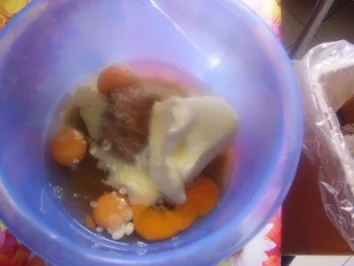 Bienenstich von Nadine - Rezept - Bild Nr. 2