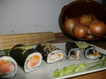 Rezept: Sushi in 3 Variationen Sushi in 3 Variationen - Rezept