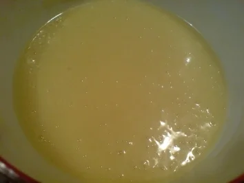 Rezept: Dessertsoße "Whisky-Vanille-Soße" Dessertsoße "Whisky-Vanille-Soße" - Rezept