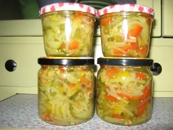 Rezept: Sauer eingelegtes Gemüse Sauer eingelegtes Gemüse - Rezept