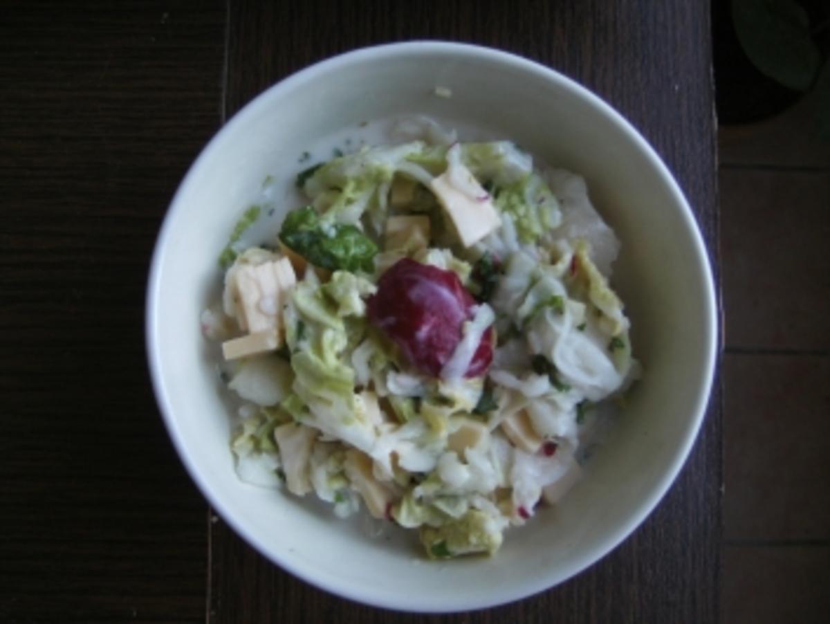 Chinakohlsalat mit Kohlrabi - Rezept