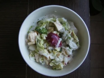 Chinakohlsalat mit Kohlrabi - Rezept