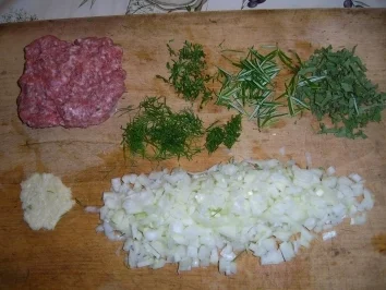 Rezept: Frische Kräuterbolognais an Spagetti Bild Nr. 4 Frische Kräuterbolognais an Spagetti - Rezept - Bild Nr. 4