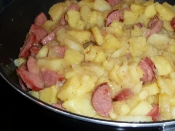 Rezept: Blumenkohl-Kartoffel-Auflauf mit Kabanossi Bild Nr. 7 Blumenkohl-Kartoffel-Auflauf mit Kabanossi - Rezept - Bild Nr. 7