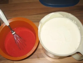 schicke Erdbeer-Frischkäse-Torte - Rezept - Bild Nr. 3