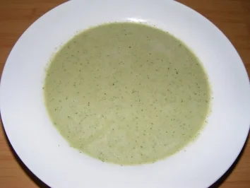 Rezept: Kopfsalat- und Gurkensuppe Bild Nr. 2 Kopfsalat- und Gurkensuppe - Rezept - Bild Nr. 2