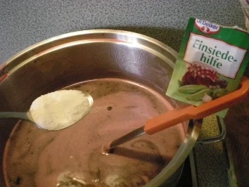 Rezept: Säfte : Ribisel / Johannisbeer Sirup Bild Nr. 7 Säfte : Ribisel / Johannisbeer Sirup - Rezept - Bild Nr. 7