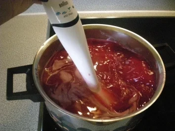 Rezept: Säfte : Ribisel / Johannisbeer Sirup Bild Nr. 8 Säfte : Ribisel / Johannisbeer Sirup - Rezept - Bild Nr. 8