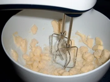 Rezept: Toffifee-Muffins Bild Nr. 7 Toffifee-Muffins - Rezept - Bild Nr. 7