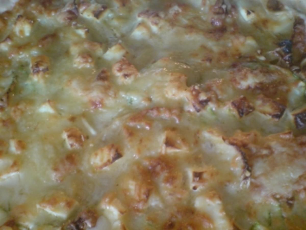 Bilder für Kartoffel-Zucchini-Zwiebel-Gratin - Rezept