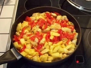 Rezept: Hühnchencurry Bild Nr. 3 Hühnchencurry - Rezept - Bild Nr. 3