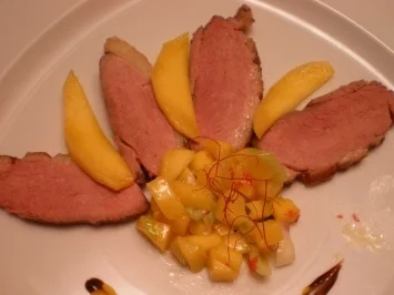 Salat von der Entenbrust und Mango - Rezept