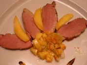 Salat von der Entenbrust und Mango - Rezept